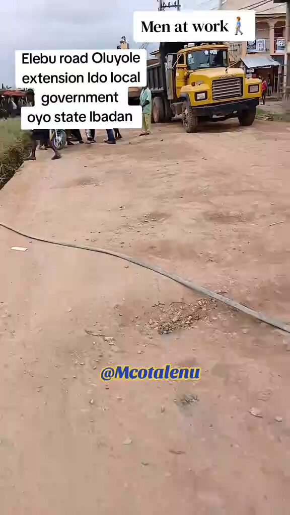 Man expresses joy as Oyo State Government moves to fix Elebu road in Ido local government area, Ibadan
