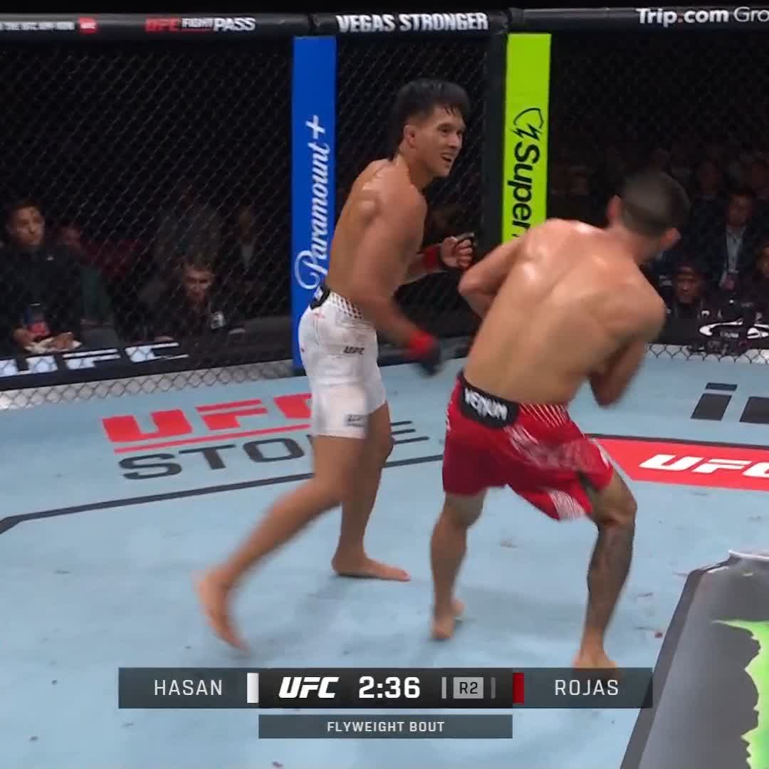 BILAL HASAN WITH THE KO #UFCShanghai