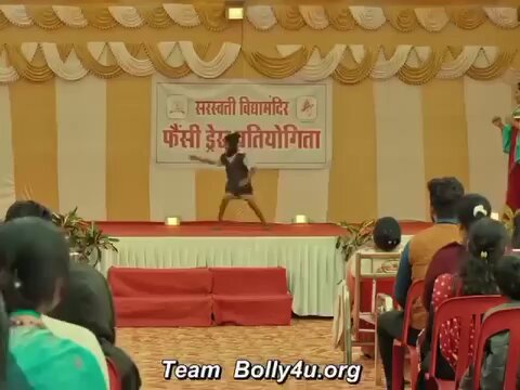आरक्षण क्यों जरूरी है? पहले यह वीडियो पूरा देखिए यह तो सिर्फ एक फिल्म का सीन जमीनी हकीकत तो इससे भी ज्यादा खतरनाक है। 👇 एक बच्चे द्वारा वाल्मीकि समाज के बच्चों के लिए जातिसूचक और अपमानजनक शब्दों का इस्तेमाल करना सिर्फ एक बच्चे की भाषा का सवाल नहीं है, बल्कि यह हमारे समाज में आज भी मौजूद जातिगत मानसिकता की गंभीर तस्वीर दिखाता है। सोचिए, जब बचपन में ही किसी बच्चे को उसकी जाति के नाम पर अपमानित किया जाएगा, उसे नीचा समझा जाएगा और उसके समुदाय के लिए गाली जैसे शब्दों का इस्तेमाल किया जाएगा, तो बराबरी और सम्मान की भावना कैसे विकसित होगी? यही वजह है कि आरक्षण आज भी जरूरी है। आरक्षण किसी की दया, कृपा या भीख नहीं है। यह भारतीय संविधान द्वारा सामाजिक और शैक्षणिक रूप से पिछड़े तथा ऐतिहासिक रूप से वंचित समुदायों को समान अवसर और प्रतिनिधित्व दिलाने के लिए बनाया गया संवैधानिक प्रावधान है। सदियों तक जाति के आधार पर शिक्षा, सम्मान, संसाधनों और अवसरों से वंचित किए गए समाजों को जब संविधान ने आगे बढ़ने का रास्ता दिया, तो आज भी जातिगत भेदभाव के उदाहरण सामने आना बताता है कि सामाजिक बराबरी की लड़ाई अभी खत्म नहीं हुई है। आरक्षण का उद्देश्य किसी से अधिकार छीनना नहीं, बल्कि उन लोगों को अवसर और प्रतिनिधित्व देना है जिन्हें व्यवस्था ने लंबे समय तक पीछे रखा। इसलिए आरक्षण पर सवाल उठाने से पहले जातिवाद पर सवाल उठाइए। जिस दिन समाज से जातिगत भेदभाव पूरी तरह समाप्त हो जाएगा, हर बच्चे को उसकी जाति से नहीं बल्कि उसकी योग्यता और इंसानियत से पहचाना जाएगा और हर वर्ग को वास्तविक समान अवसर मिलेगा उस दिन सामाजिक न्याय की मंजिल करीब होगी। जय भीम। जय भारत। जय संविधान। जय बसपा। Shubham Shukla Dr. Neha Das Ajeet Bharti Swami Anand Swaroop Harsh dubey