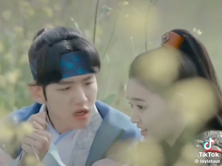 10 years ago today, Baekhyun debuted as Moon Lovers’ 10th prince, Wang Eun.