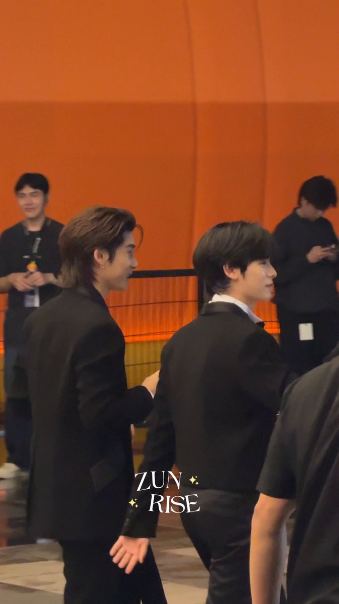 ตี๋ป๋อเดินมา กอดโทมัสก้องก่อนเลย แก๊งลูกปูของพี่😭🫠 #FanboyGalaNight #teeteepor