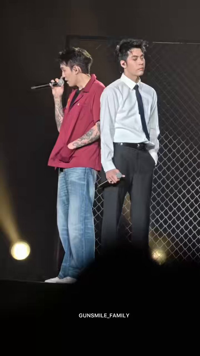 มีน้ำตาเป็นจำนวนมากกก 🥺😭 GUNSMILE IS BACK ON STAGE #SOTUS10thYearConcertD1 #gunsmile #กันสมาย #เปรมวาด