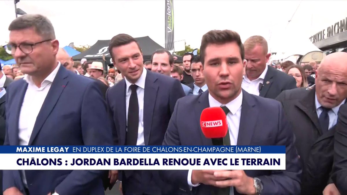 Jordan Bardella surprend notre journaliste Maxime Legay en plein sujet, donnant lieu à une interview surprise Toute l'info est à retrouver sur