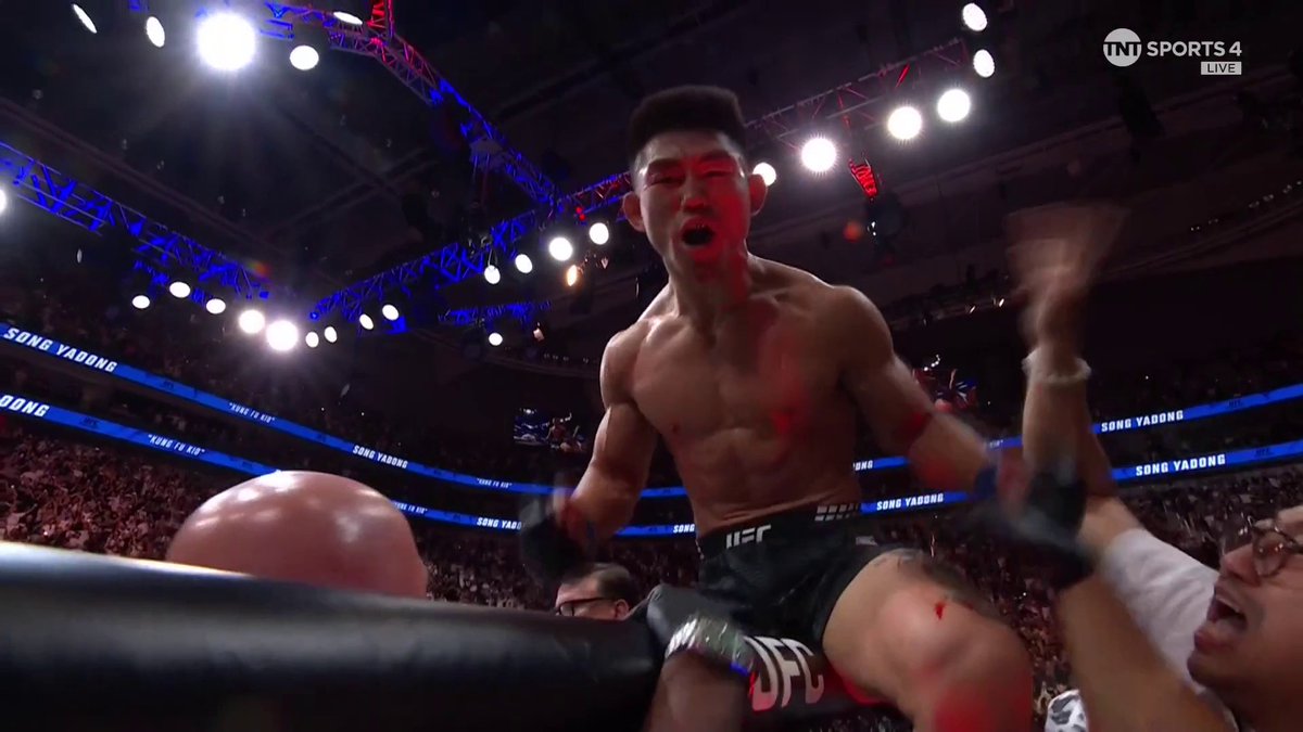 UNBELIEVABLE! 😱 Song Yadong has defeated Umar Nurmagomedov in the main event! 💪 #UFCShanghai | Stream TNT Sports on HBO Max