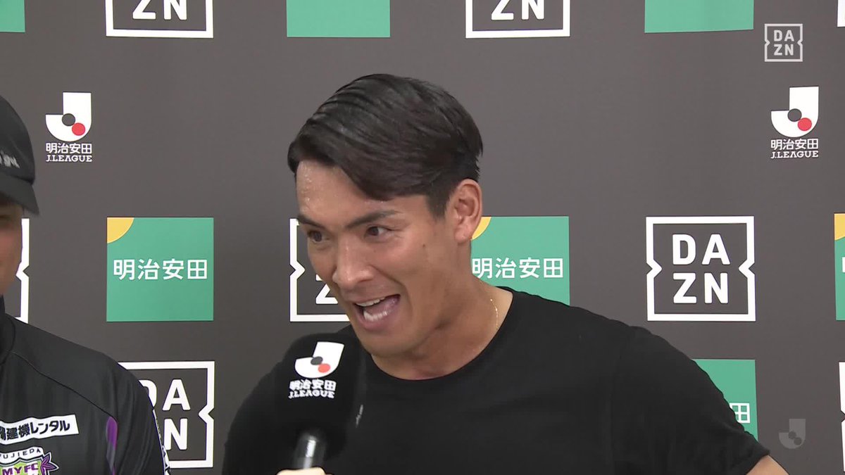 ポルトガル語も可能!?(笑)🇵🇹 “マルチリンガル”槙野智章監督 今日はなんと通訳付きで登場!🎤 「オブリガード!」 🇯🇵明治安田J2リーグ第4節 🆚富山×藤枝 #Jリーグ #だったらDAZN