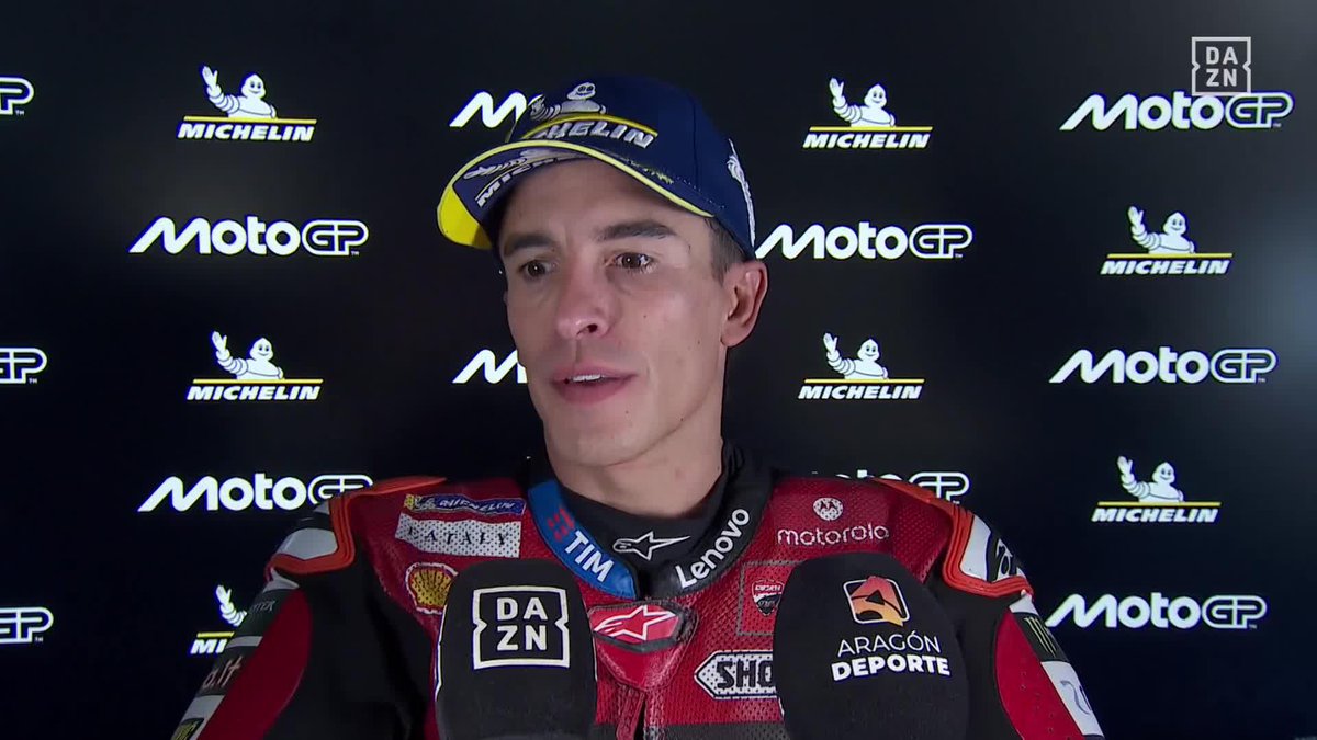 🧐 Marc Márquez explica a Carlos Checa el motivo por el que eligió el neumático medio #AragonGP 🇪🇸 #MotoGP 🏁