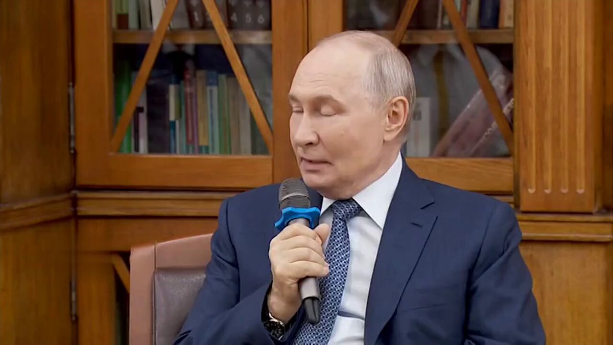 Putin used an Arctic predator-prey analogy to explain why Russia launched its war against Ukraine. He referred to killer whales eating polar bears "like small fry" because the bears are "lower in the food chain," using the comparison as an explanation for Russia's decision to start what Moscow calls its "special military operation." #Ukraine