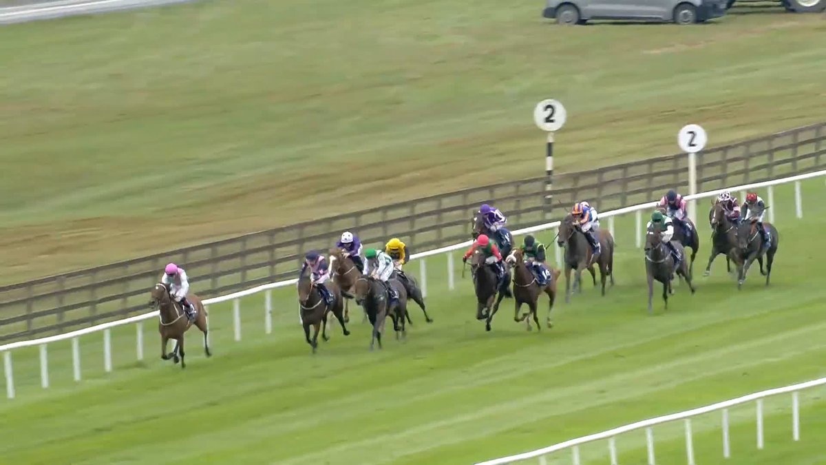 A successful Irish raid for the Gosdens as Night Of Thunder filly Miss Scott lands the G3 Snow Fairy Stakes under Christophe Soumillon 🟩⬜️