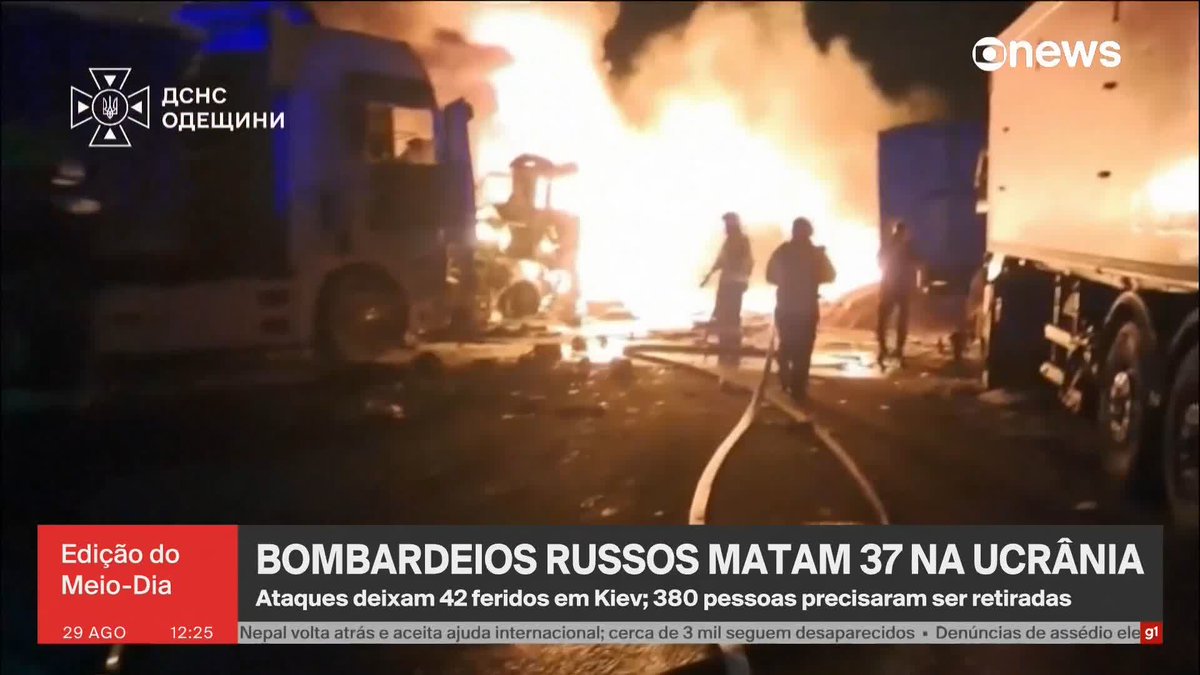 37 pessoas morreram em ataque russo na capital da Ucrânia, na madrugada de sábado (29). Outras 42 ficaram feridas. ➡️ Assista ao #JornalGloboNews na TV e no Globoplay #guerra #Rússia #Ucrânia