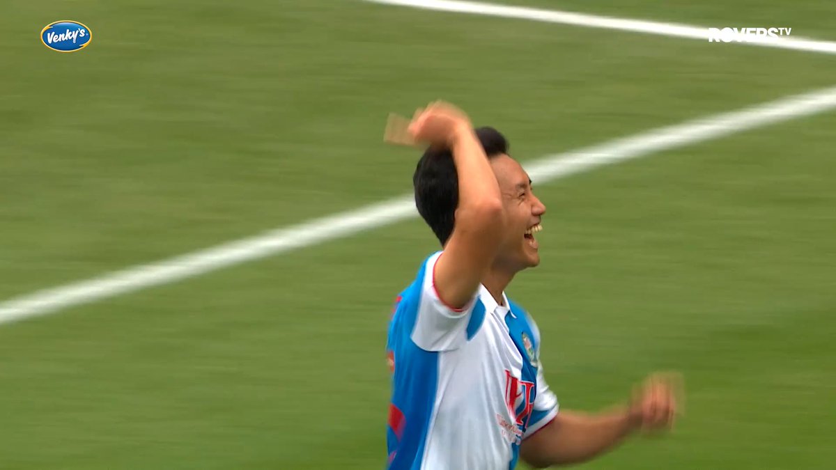 🚁 森下龍矢Ryoya Morishita 🇯🇵 with a Goal of the Season contender 🎯 #ROVvQPR | #Rovers 🔵⚪️