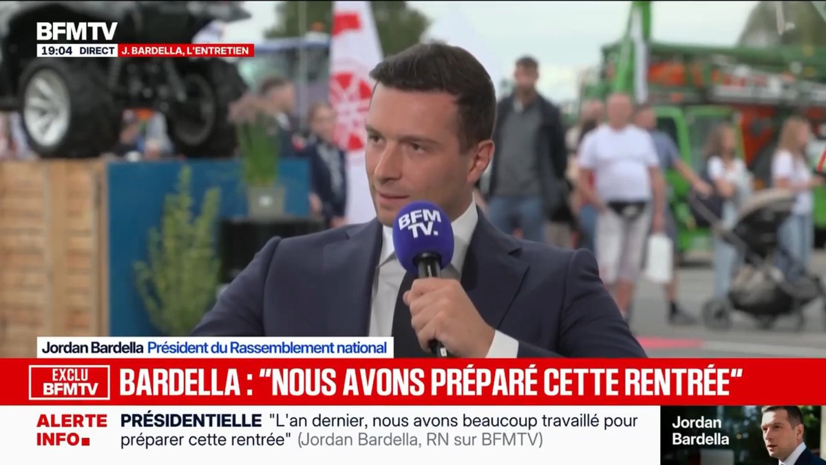 Naturellement, je vais accompagner Marine Le Pen dans cette élection présidentielle. BFM