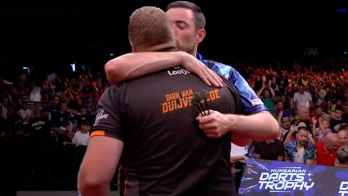 DIRK DOWNS HUMPHRIES! Dirk van Duijvenbode sends Luke Humphries packing! 😳 The Dutchman secures a 6-3 win over the world number two to reach finals day in Budapest! 📺 #ET11