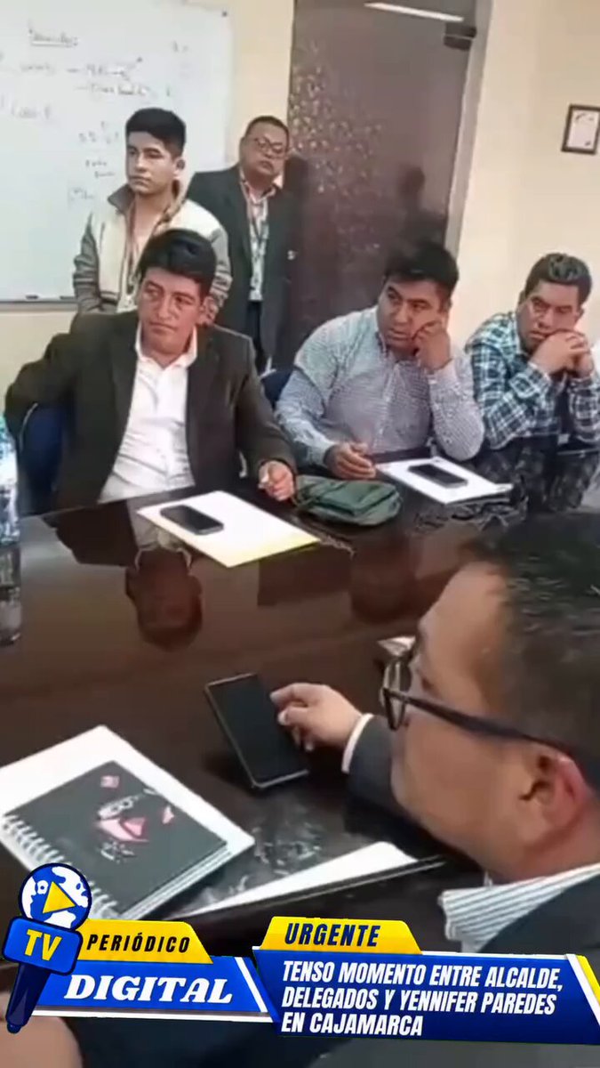 La congresista Yennifer Patedes no sabe de minería y los alcaldes de la Región Cajamarca la increpan.