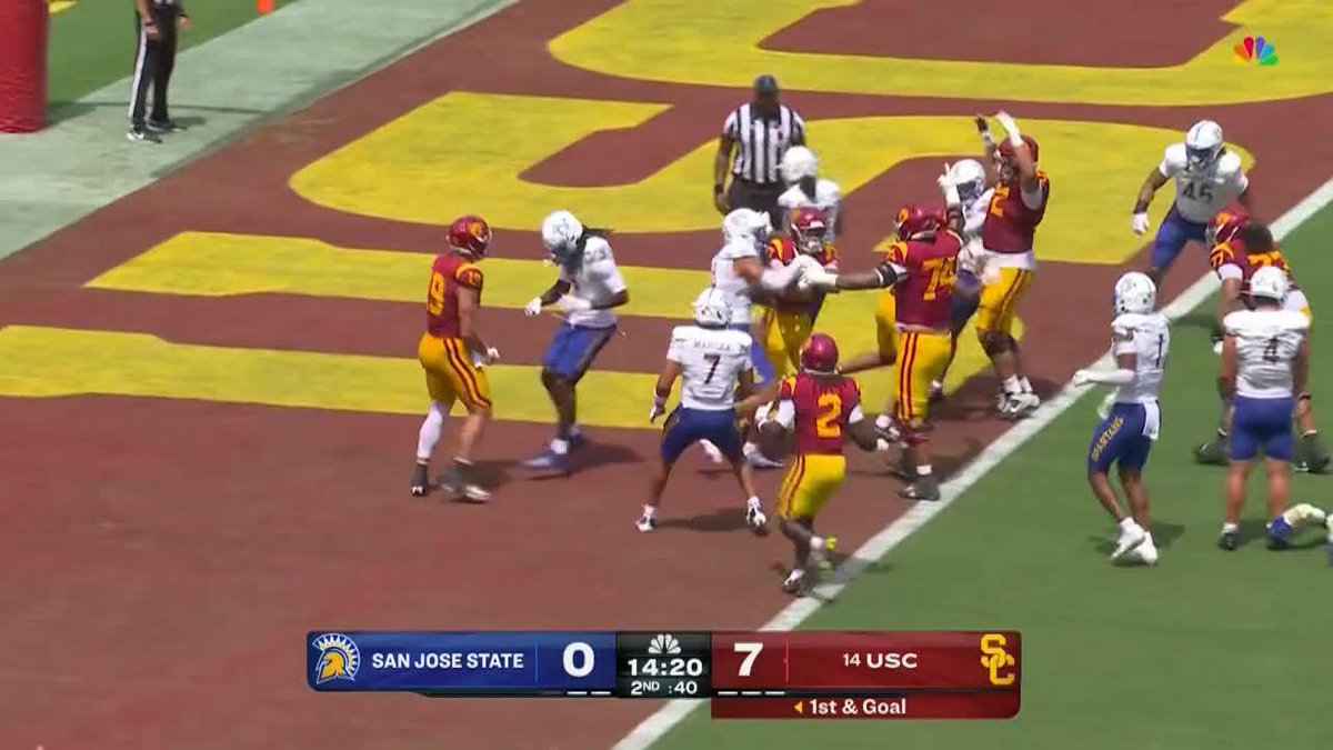 Riley Wormley's first career TD puts USC Football ✌️ up 14-0 💥 Watch on NBC
