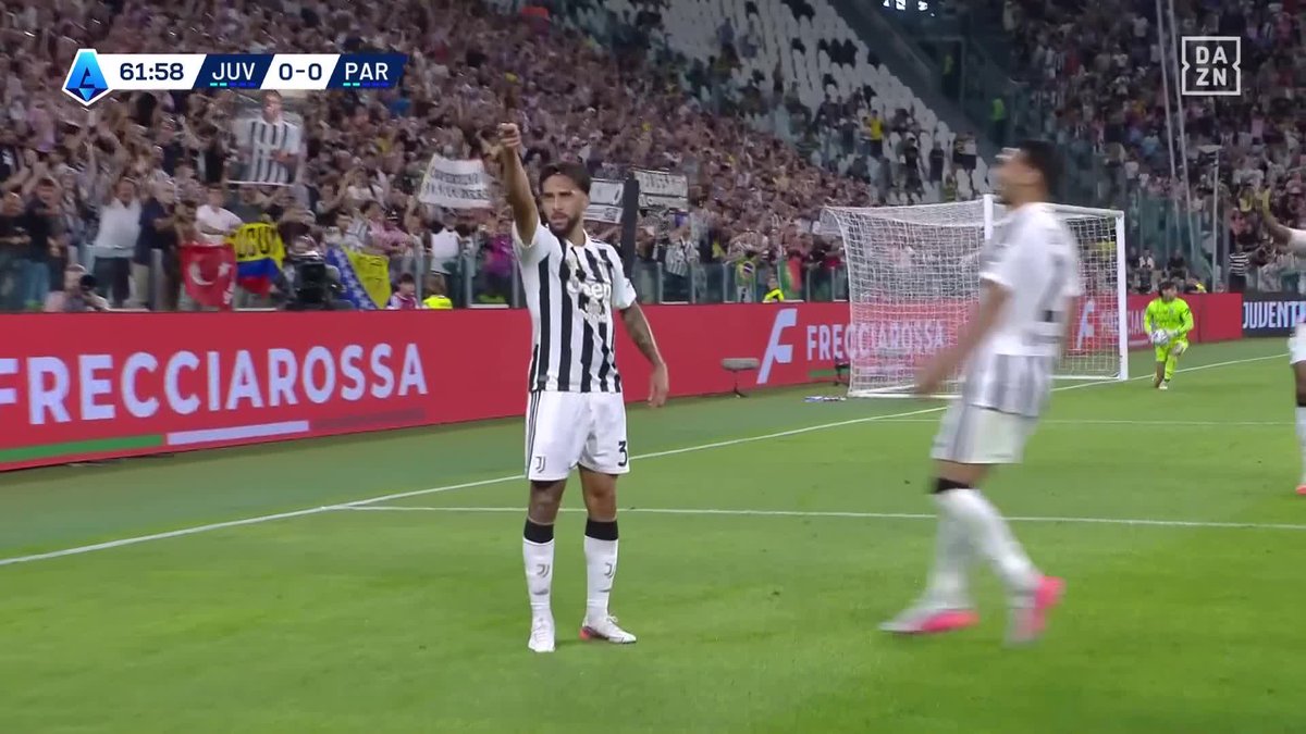 UN GOL A LO JUAN PALOMO: YO ME LO GUISO, YO ME LO COMO 😮‍💨 Nico González se encontró con el rechace de su propio disparo… ¡y no perdonó de nuevo! ⚽🔥 #SerieAenDAZN ⚽🇮🇹