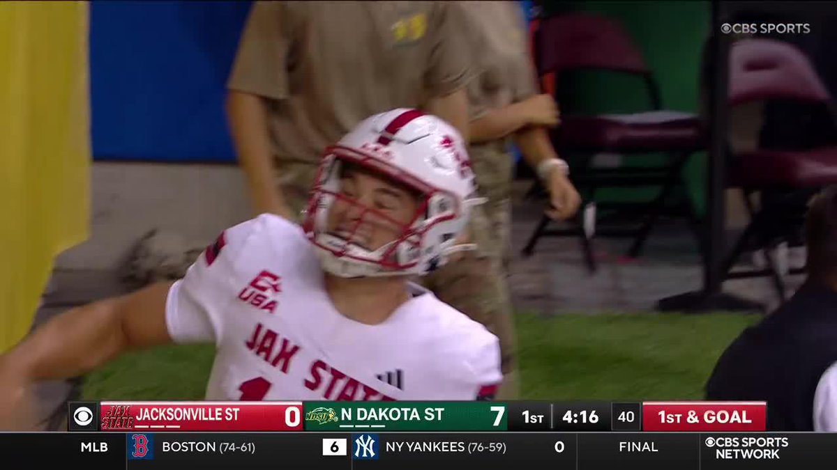 TOUCHDOWN GAMECOCKS. Caden Creel with the juke and gets into the end zone for Jax State Football