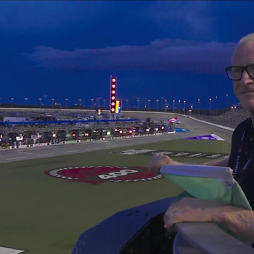 Tonight, we cut to The Chase. The regular-season finale is underway from Daytona International Speedway on NBC!