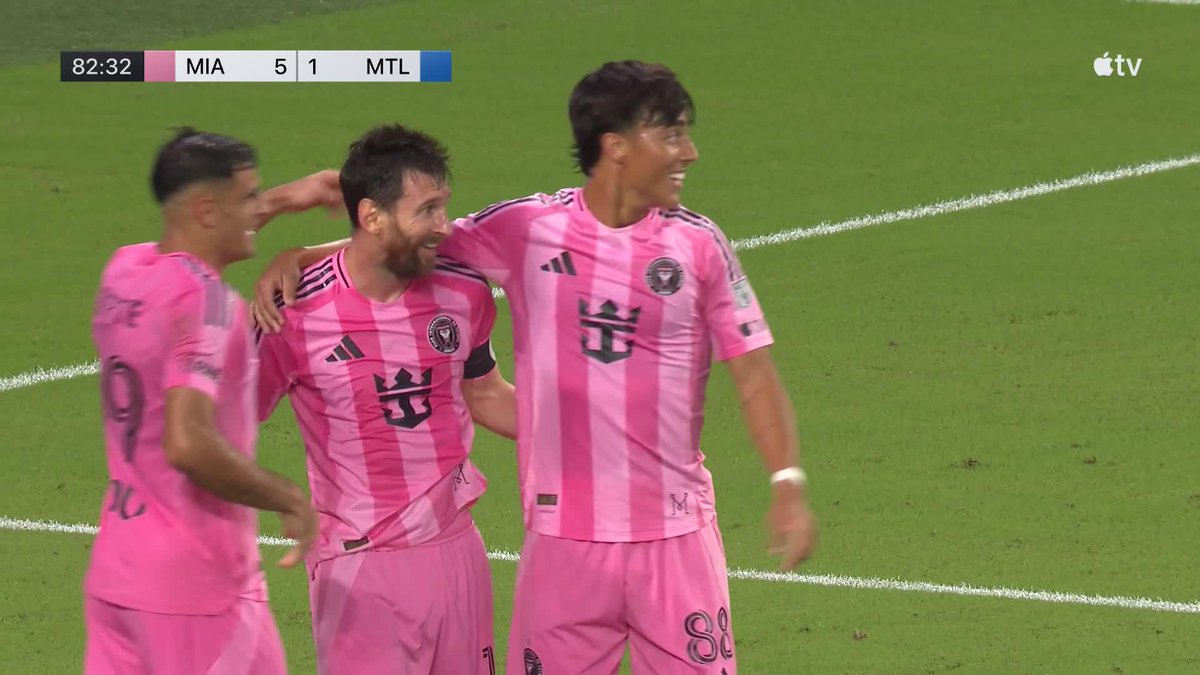 More Messi magic for the HAT TRICK 🤯 Inter Miami CF are up 5-1 over Montréal!