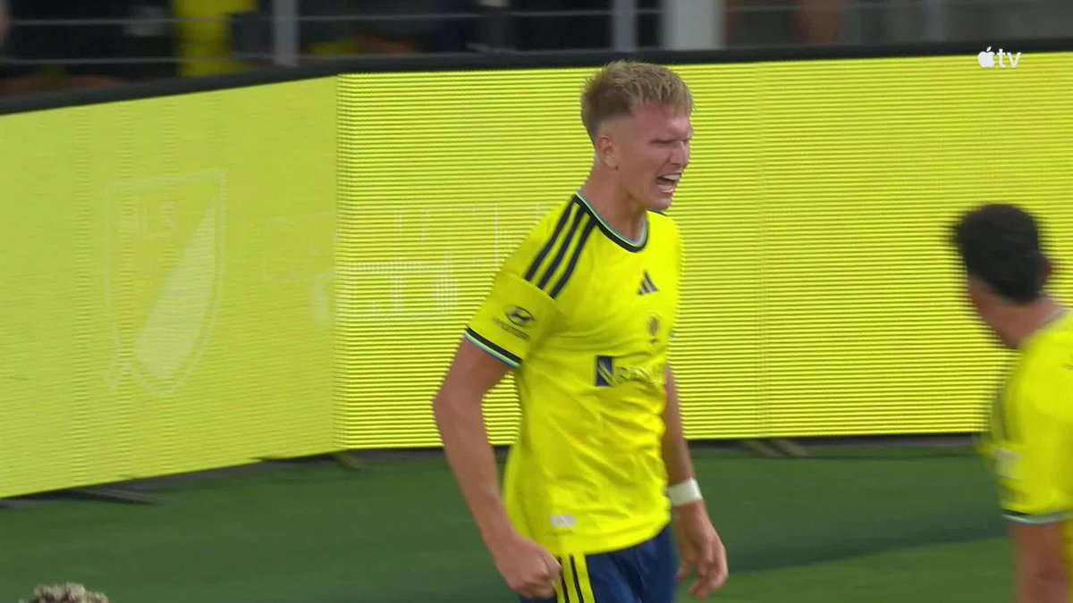 Sam Surridge is sensational! ๐ Nashville SC strike first against Cincinnati!