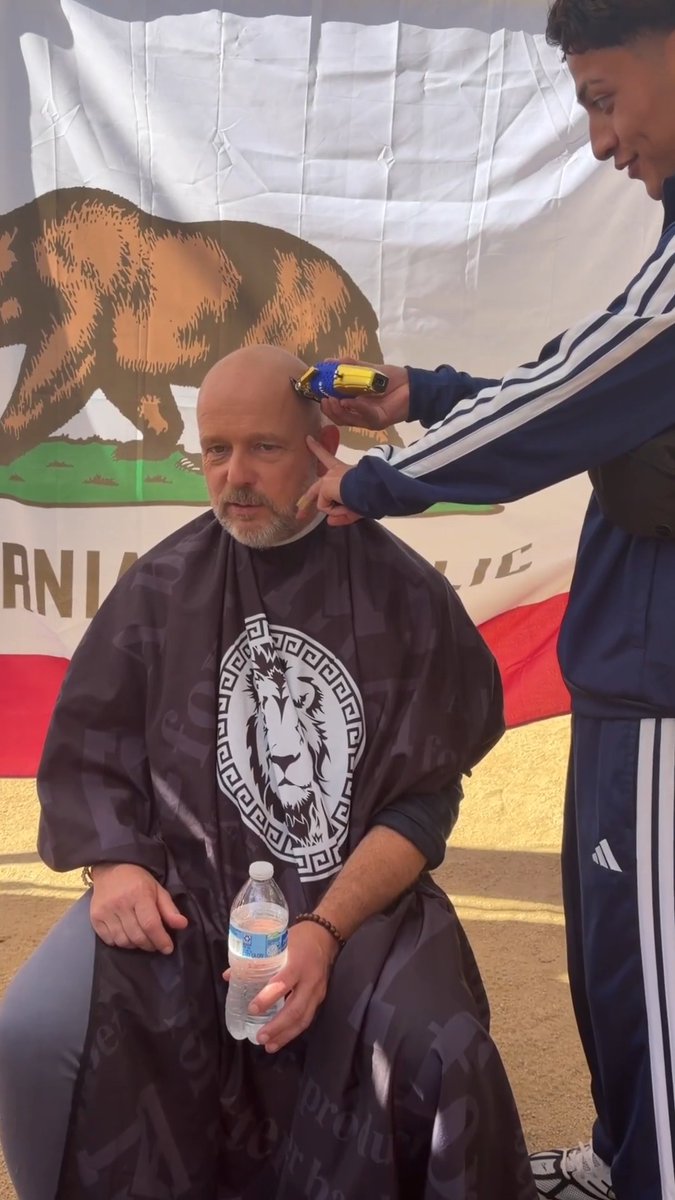 In our campaign booth at the Sonoma County Fairgrounds—had to squeeze in a quick haircut and beard trim. Wasn't long before a crowd started to gather! Big thank you to the guys from HD Barber Studio in Santa Rosa!