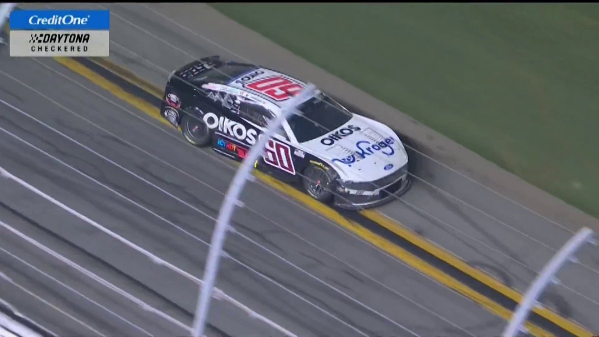 A SMOKE SHOW UNDER THE LIGHTS FOR RYAN PREECE! 💨🔥