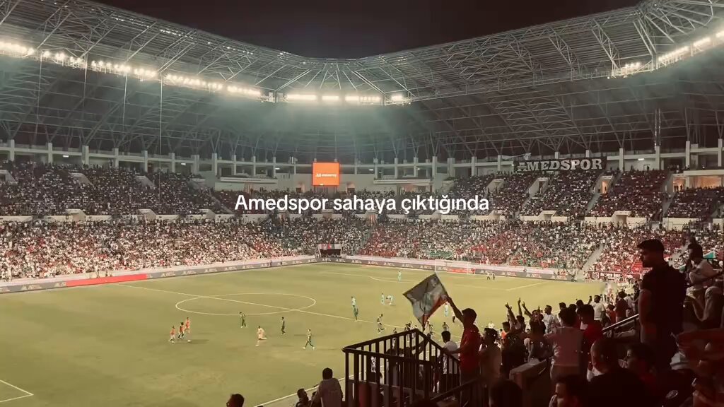 AMEDSPOR KÜRD TAKIMIDIR
