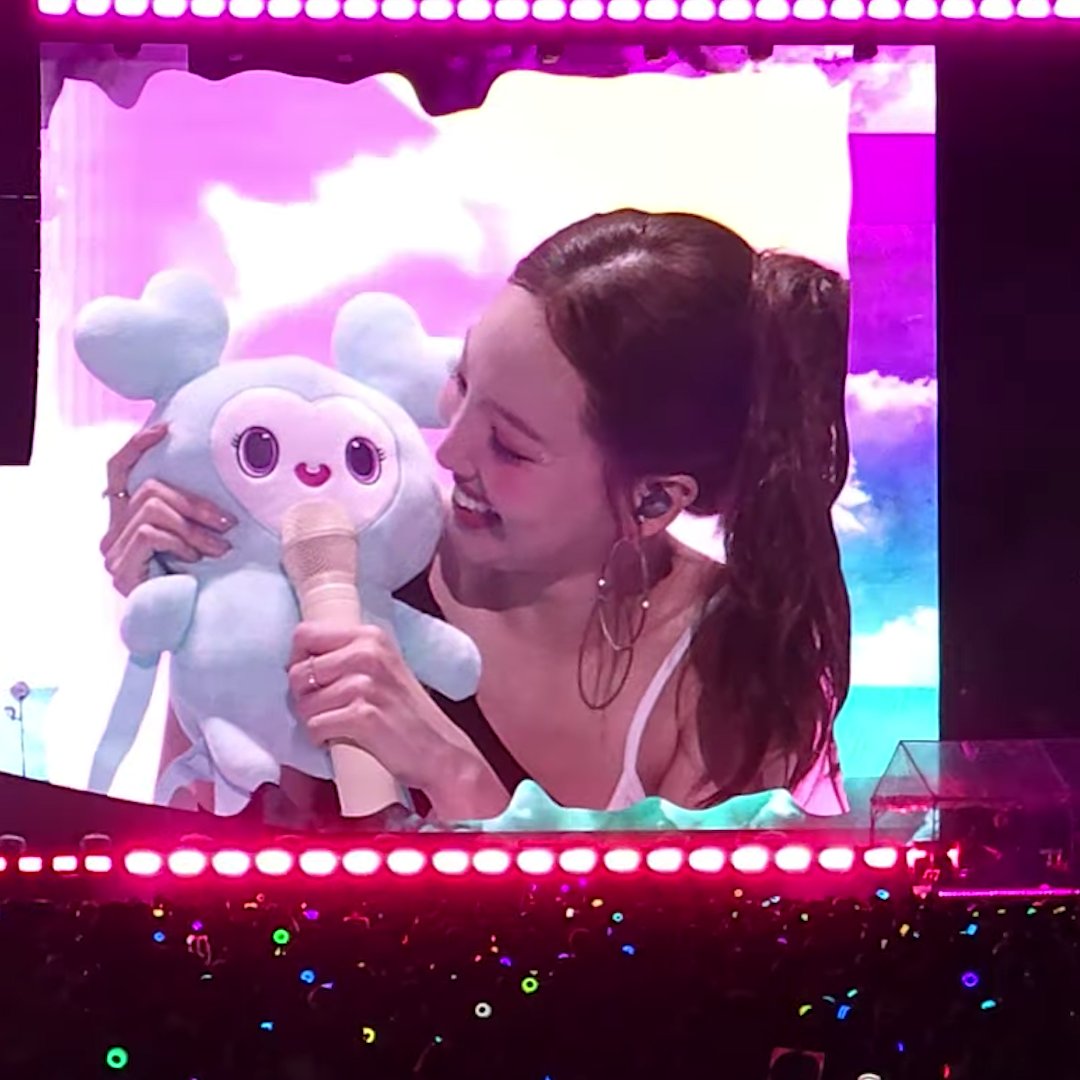 Do You Ever Look at NAYEON and wonder, "What Is Going On Inside her Head?"