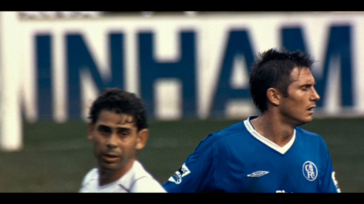 Chelsea remporte la Premier League en 2005 pour la première fois depuis 50 ans. “Il y a Dieu, et puis il y a José.”