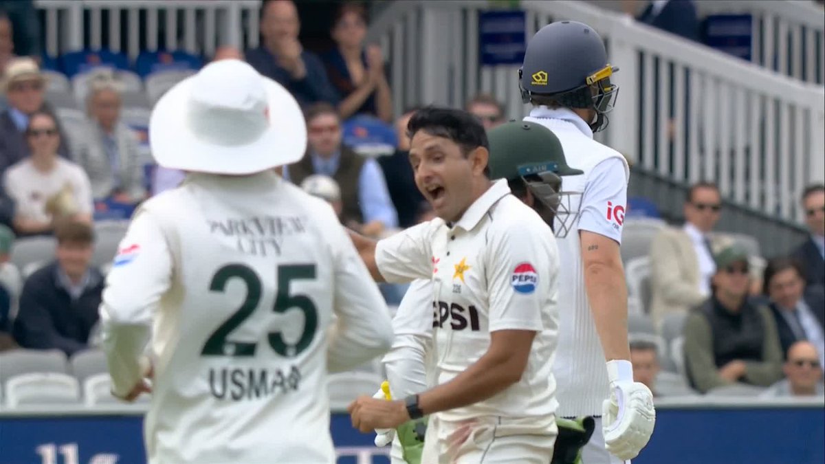 Abbas takes his place on the Lord's Honours Board 👏