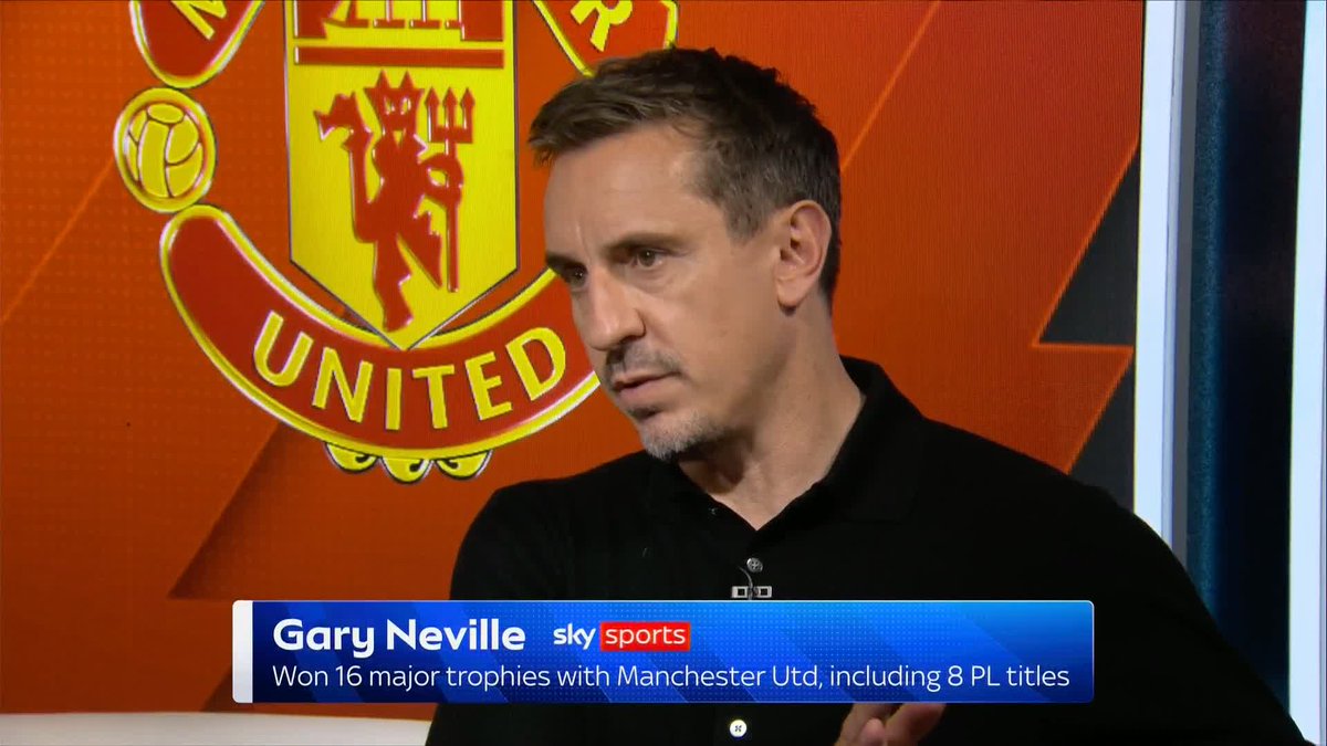 “You can get at them” ❌ Gary Neville has concerns over Manchester United’s defence for the upcoming season particularly after defeat to Hull 🤔