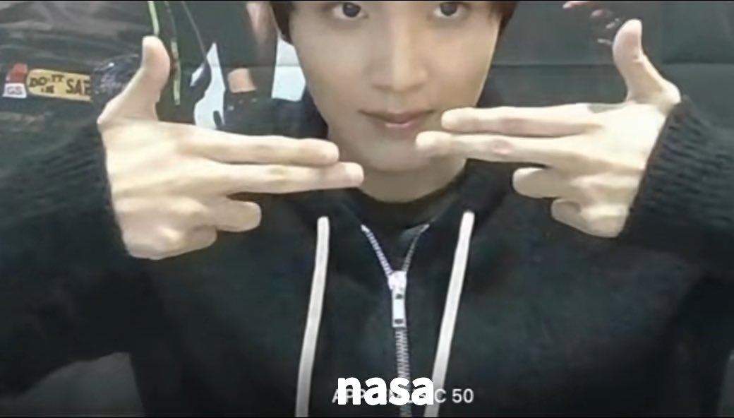 HAHAHAH FINALLY HAECHAN NEO GOT MY BACK 😆😆🤏🏻🤏🏻