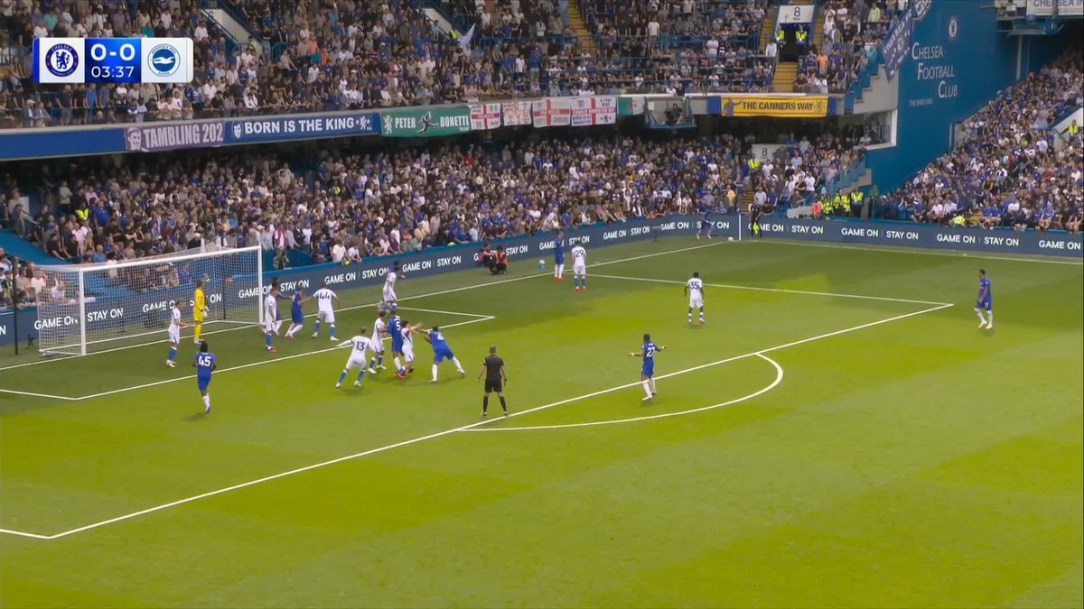 "It's a nightmare for the goalkeeper!" Bart Verbruggen and Mats Wieffer's collision leads to Romeo Lavia scoring his first goal for Chelsea ⚽️