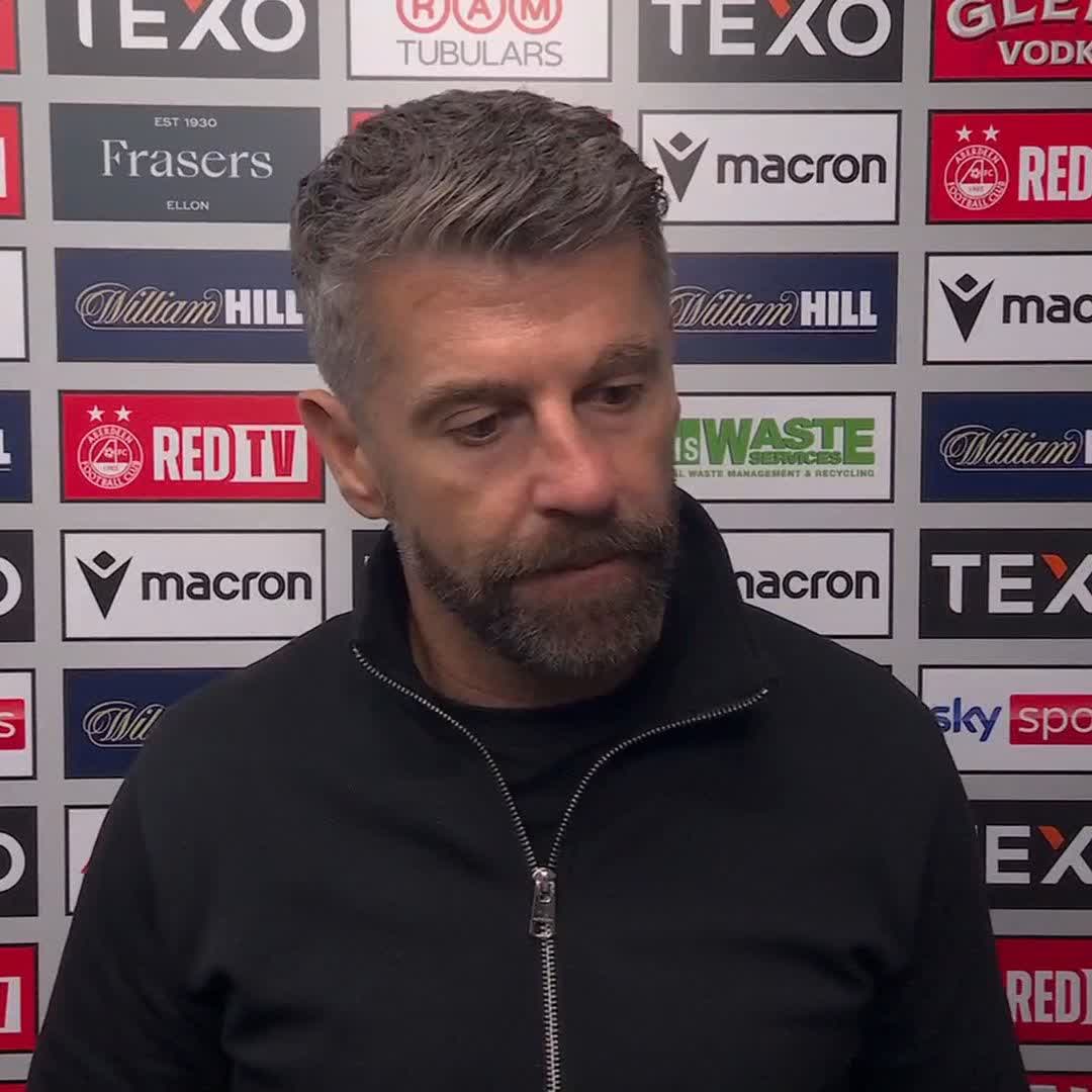 🗣️ "If you hear it from me, I'll get a six-game ban" Stephen Robinson says key moments went against Aberdeen after they had a goal disallowed in the loss to Rangers ⤵️