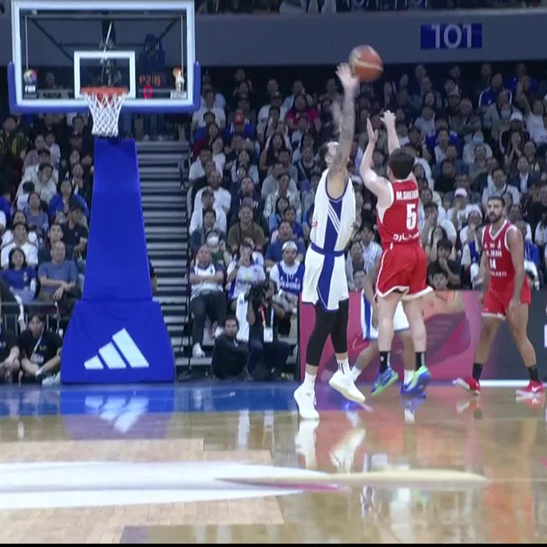Mobin Sheikhi does NOT care even if you're 7'3" tall 🌠 #FIBAWC x #StepItUp