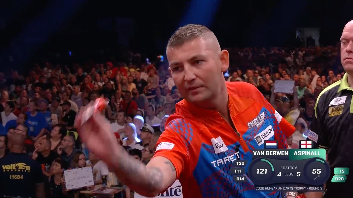 ASPINALL TAKES OUT MVG! 🐍 In a game of nervy doubles, Nathan Aspinall takes the scalp of Michael van Gerwen, recovering from 3-1 down to triumph 6-4! 📺 #ET11