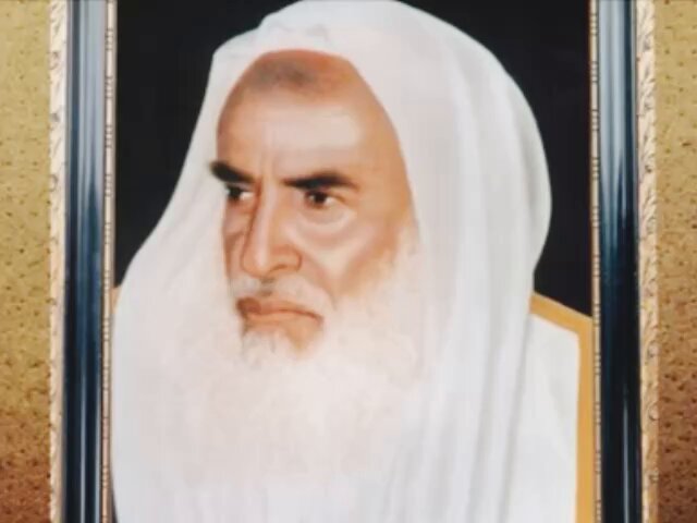 هنا الشيخ ابن عثيمين يوضح سبب بأنه لم يُفتِ بجواز التلقيح الصناعي عامة حيث قال : " من الذي يأمن الطبيب أن يلقي نطفة فلان في رحم زوجة شخص آخر؟ لو حصل غش دخل نسب في نسب، وصارت فوضى الأنساب. لذلك نسدّ الباب إلا في قضية نعرف فيها الزوج والزوجة والطبيب " — وهذا ماحدث بعد وفاته ووقع ما خافه حرفياً من قضايا تم اكتشافها بالصدفة : حيث قام الطبيب كربات في هولندا بتلقيح النساء من حيواناته المنوية واكتشف لاحقا انه أبو بيولوجي لأكثر من 45 من الأطفال من عيادته دون علم الأمهات. وكذلك الطبيب كلاين في أمريكا اكتشف انه أب لأكثر من 94 طفلاً من حيوانه المنوي وكذلك الطبيب باروين في كندا خلط عيناته، وسُحب ترخيصه بعد ثبوت نسب اكثر من 17 من الأطفال إليه. وهذا هو اختلاط الأنساب الذي لأجله سدّ الشيخ الباب . طبعاً في بلادنا الإسلامية قد لا نتصور حدوث ذلك من قبل الأطباء خاصة المسلمين ولكن ذلك ليس مستحيل