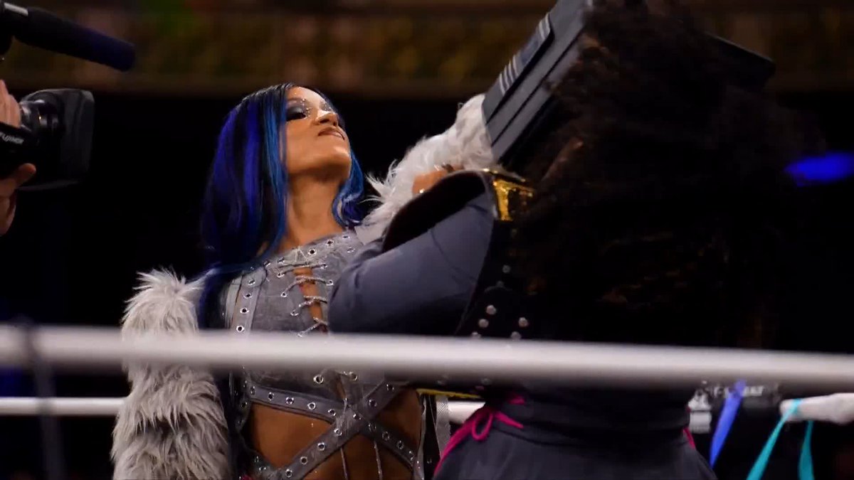 After months of words and chaos, the fight happens TONIGHT! #AEW Women’s World Champion Willow Nightingale defends against a locked-in Big D Moné! Watch the #AEWAllIn London Buy In LIVE