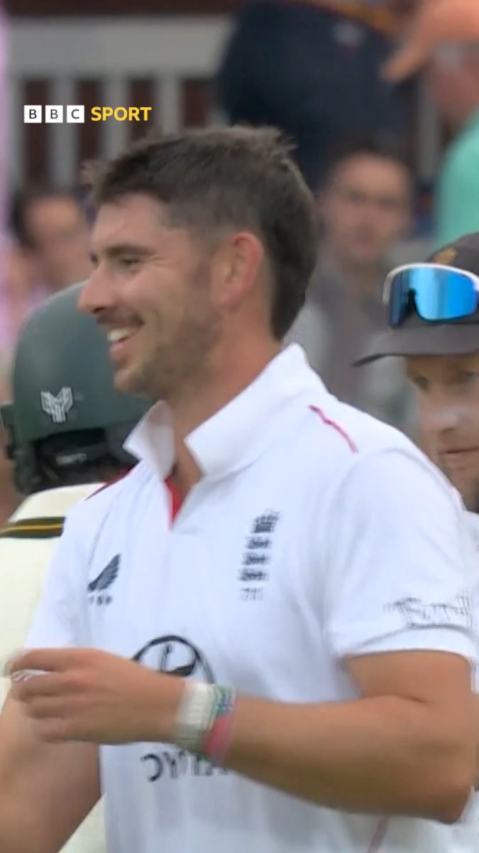 Josh Tongue delivers the final wicket to hand England victory in the second Test at Lord's 🏟️