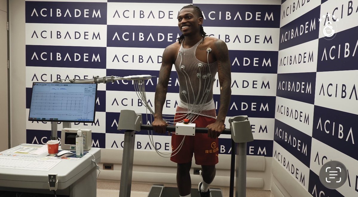 Yeni transferimiz Rafael Leão’nun Acıbadem Sağlık Maslak Hastanesi’ndeki sağlık kontrolünden görüntüler.