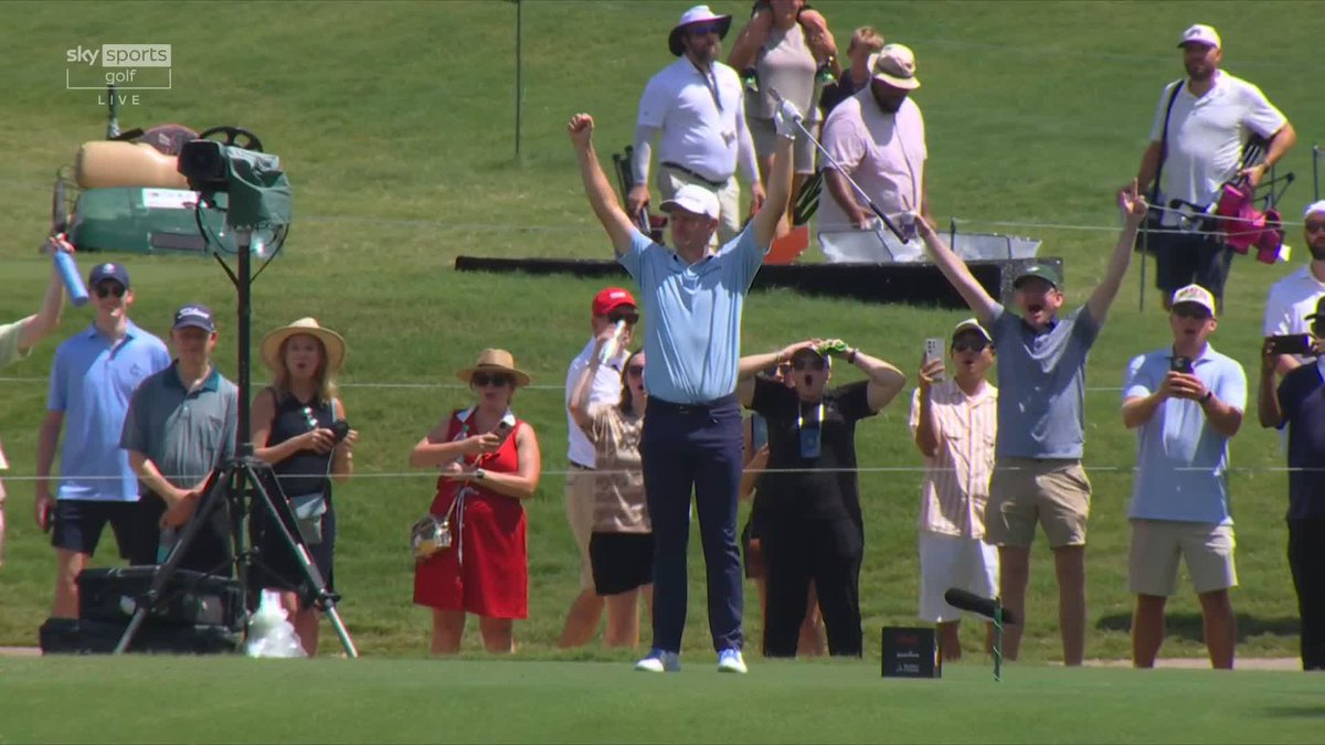 UNREAL! 😲 Justin Rose scores a 'slam-dunk' hole-in-one at the Tour Championship.