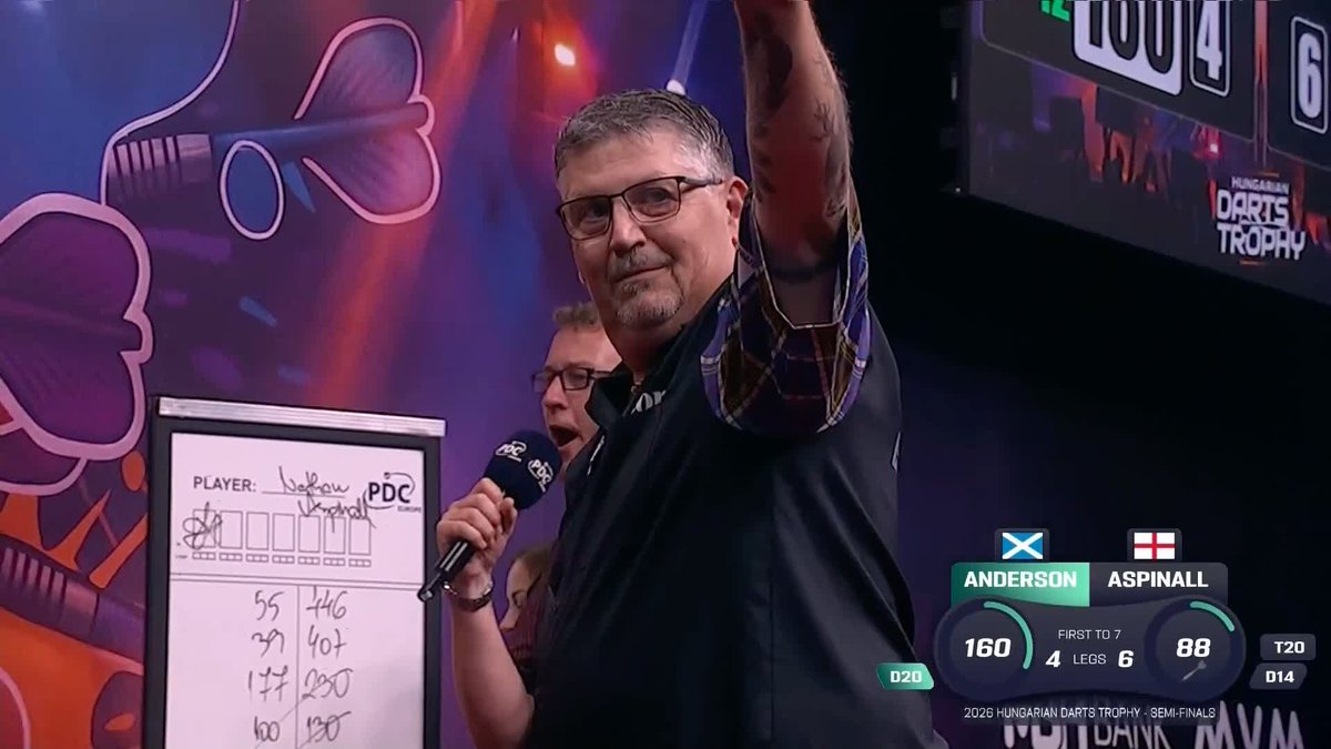 I'M ALIVE HE SAYS! Gary Anderson conjures a skin-saving 160 checkout to stay in it against Nathan Aspinall! 📺 #ET11