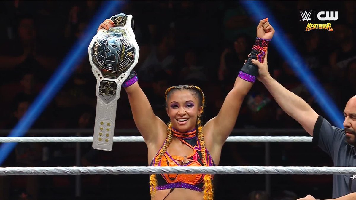 LANI ONE SHOT 🫰 In her FIRST NXT Women’s Title Match, Kelani Jordan has defeated Kendal Grey to WIN the gold!