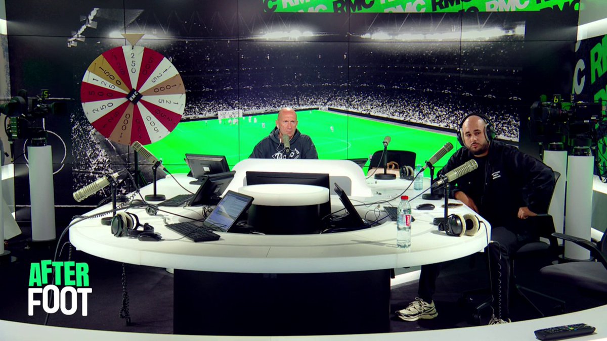 🔵🎙️ 𝚆𝚊𝚕𝚒𝚍 𝙰𝚌𝚑𝚎𝚛𝚌𝚑𝚘𝚞𝚛 : "Le début de saison du Paris FC est intéressant. Ils ont fait un match cohérent face à Nice aujourd'hui avec la patte Rosenior."