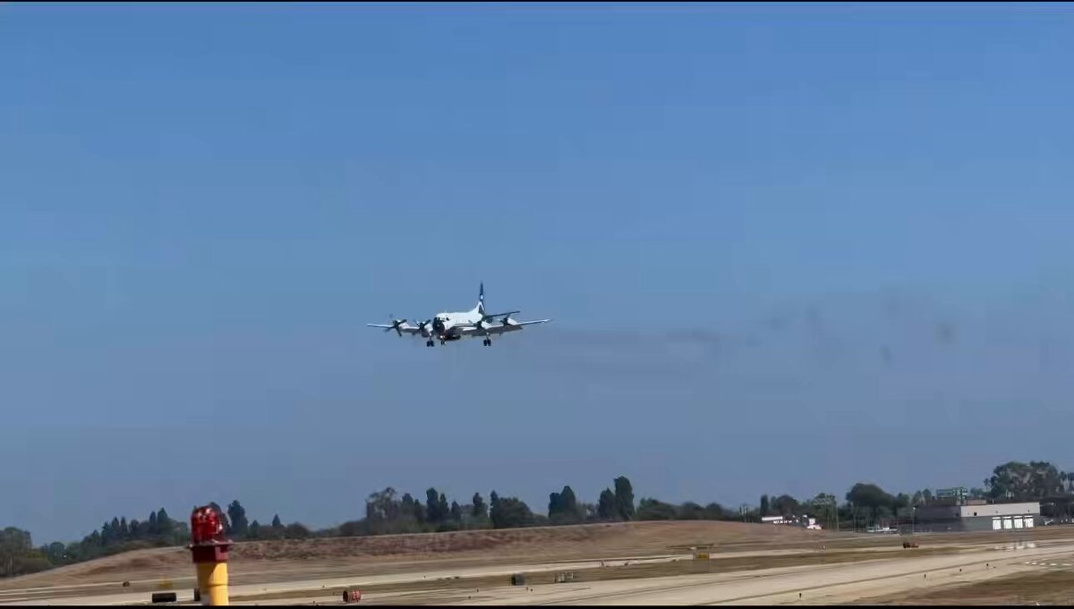 BREAKING 🚨🚨 #LongBeach / #California The NOAA “Hurricane Hunters” P-3D Orion has landed at Long Beach Airport earlier this afternoon.