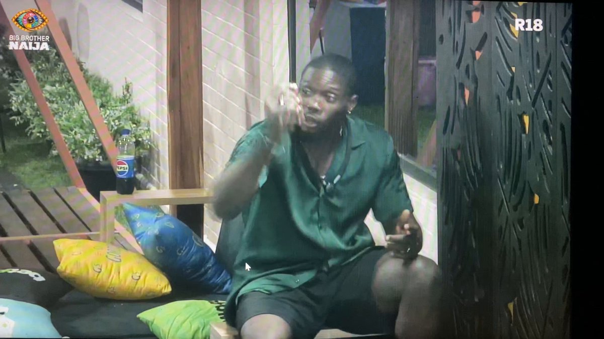 Abi told Nomy Araga t0uched her inappropriately 😳 Omo tonight is a lot #bbnaija
