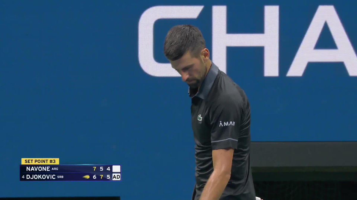 Closing in! Novak takes the third set.