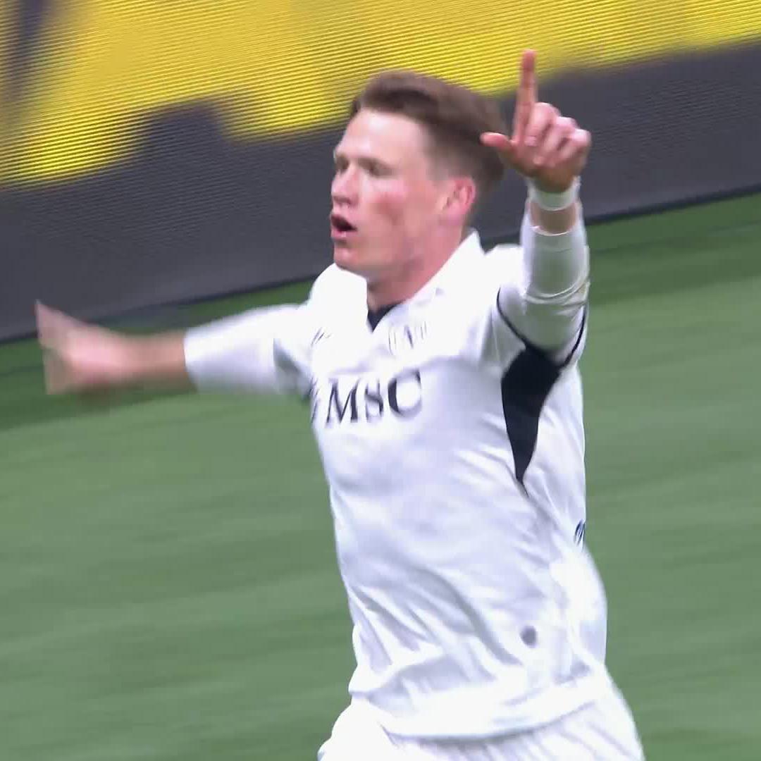 💥 Fenerbahçe, Scott McTominay için 30 milyon Euro'yu gözden çıkardı ancak Napoli, kalan kısa sürede yerinin doldurulması zor olduğu için satışa sıcak bakmadı. [Sabah]