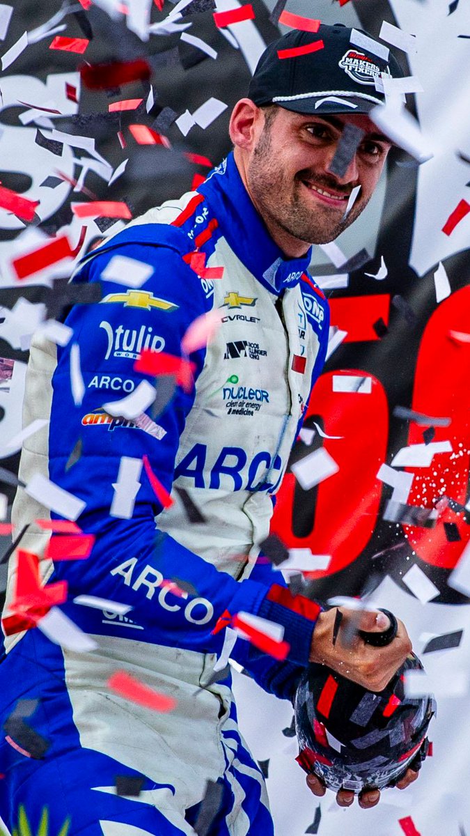 Rinus VeeKay naar het 𝐏𝐎𝐃𝐈𝐔𝐌! 🥉🧡 #ZiggoSport #IndyCar #MilwaukeeMile