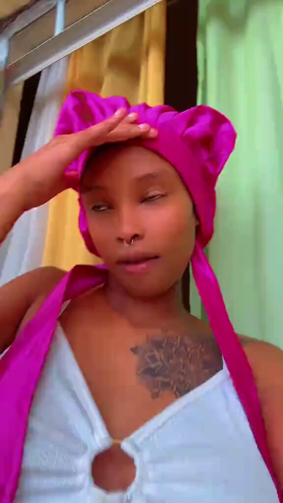 Popular Kenyan TikToker Emma Wangare AKA Pinky Speedy has united the nation👇