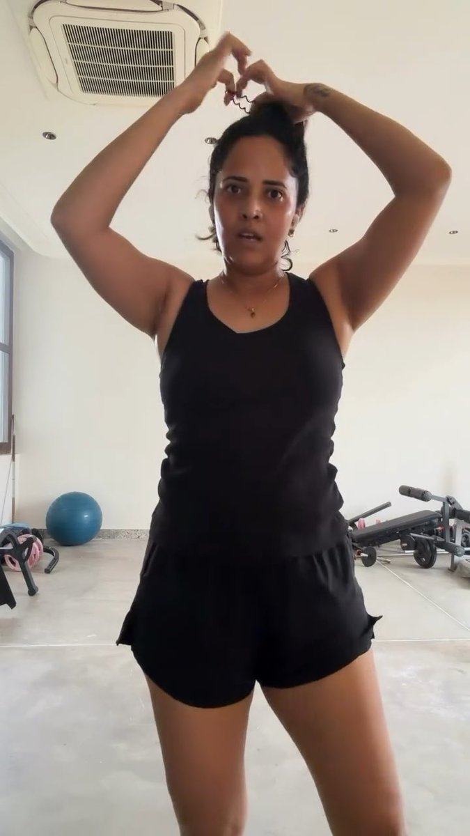 Anasuya Athai oda gym vibe 😍